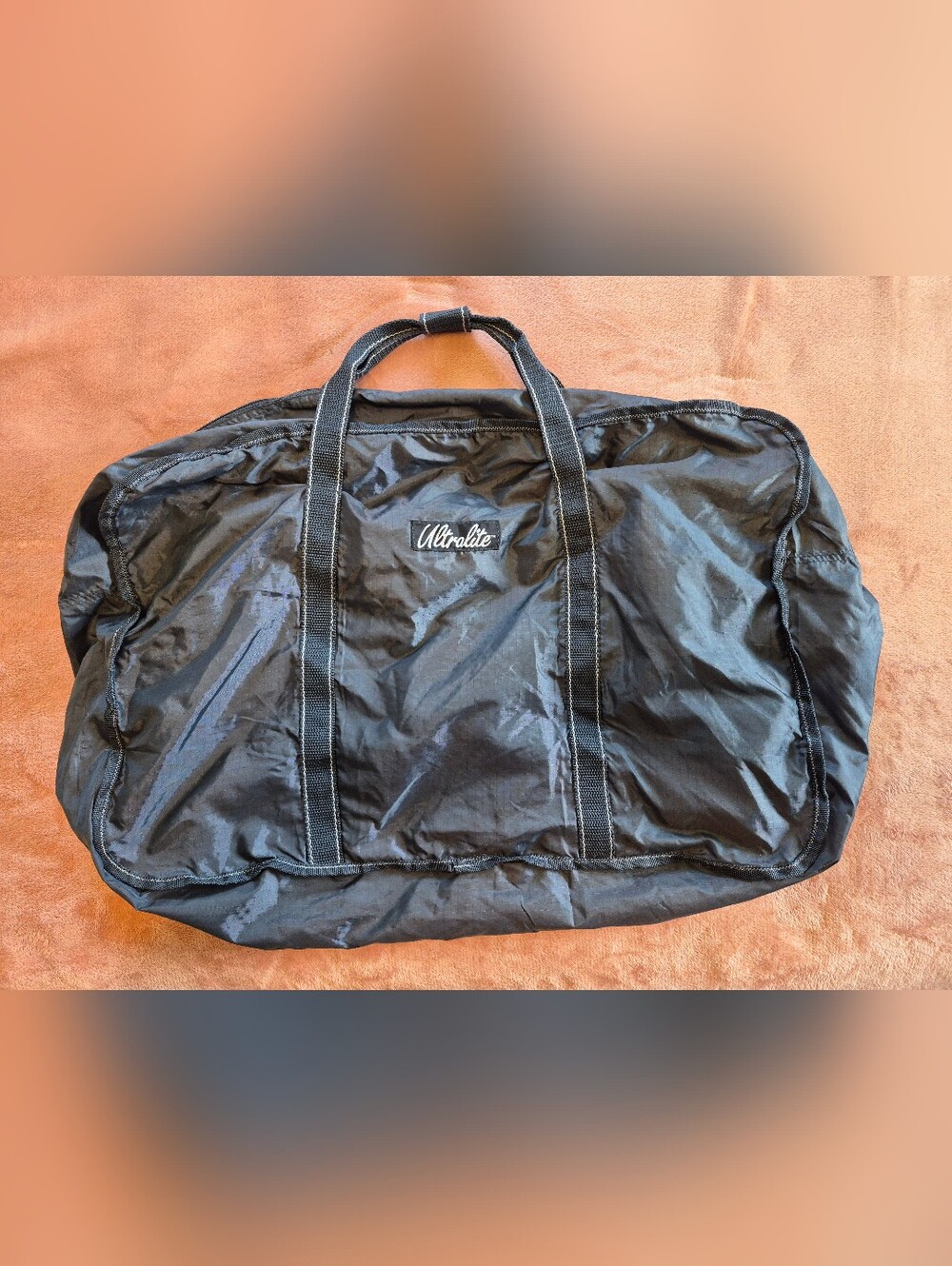 Ultralite Duffle Bag Smokey Blue Zip 15x22 Inch